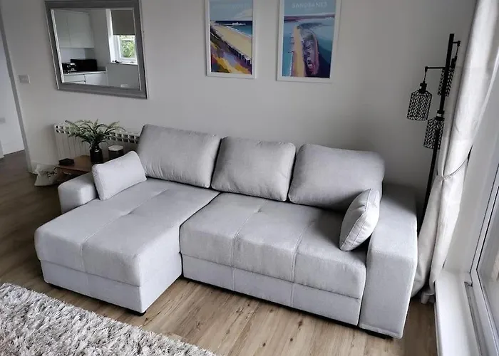 Stunning 2 Bed In Bournemouth Central + Parking