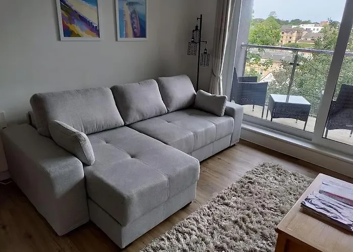 Stunning 2 Bed In Bournemouth Central + Parking